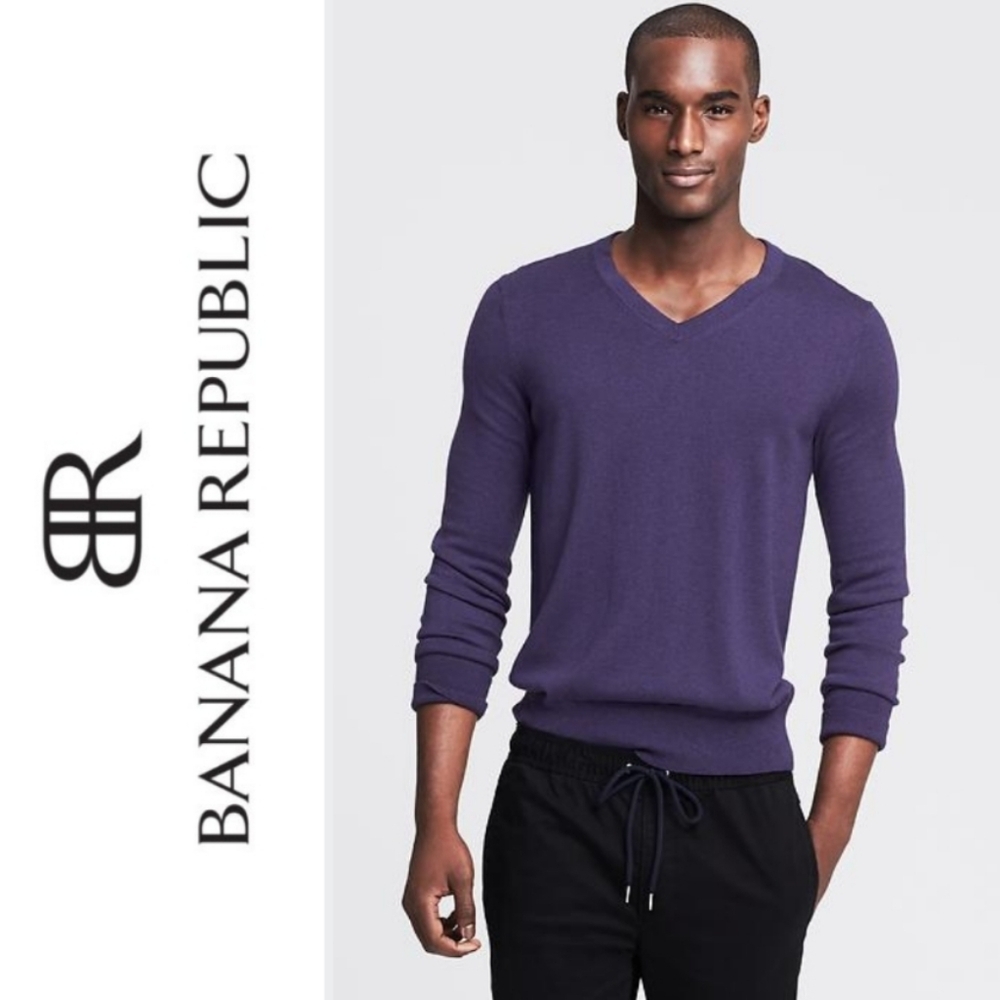 Banana Republic Silk Cotton Cashmere V Neck Pullover Sweater, Purple